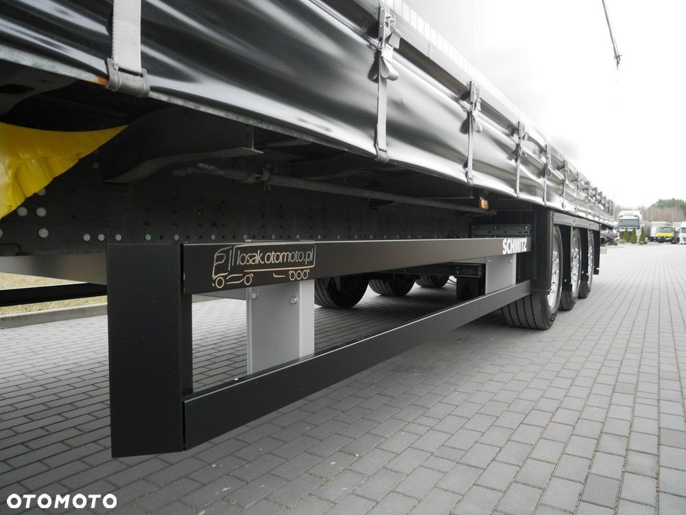 Schmitz Cargobull VARIOS Standard/Mega Dach podnoszony - 18