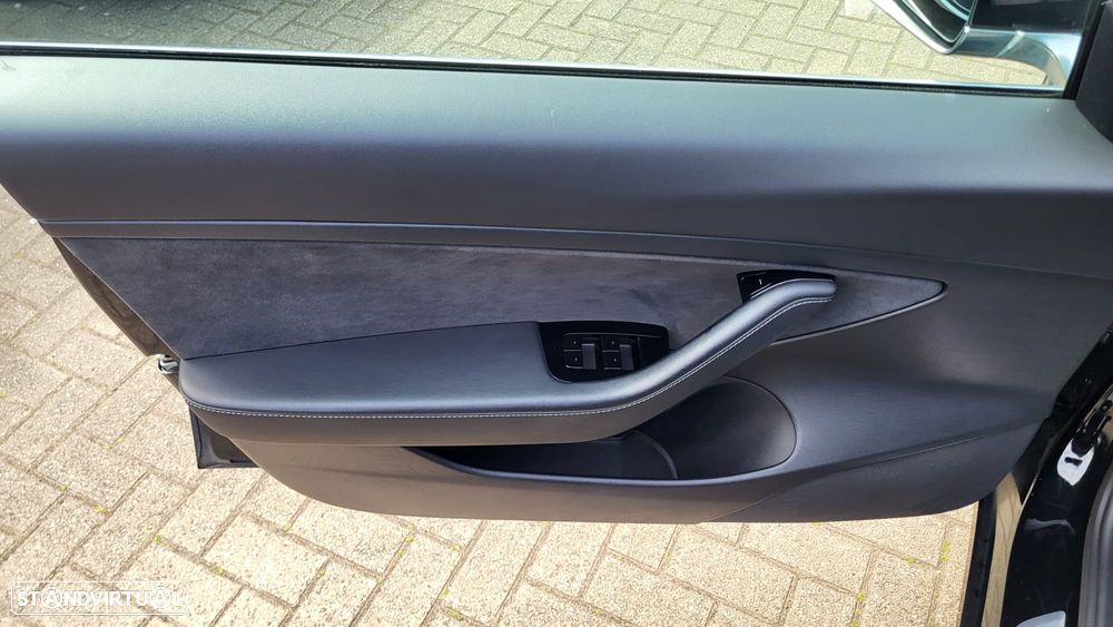 Tesla Model 3 Standard Range Plus RWD - 20