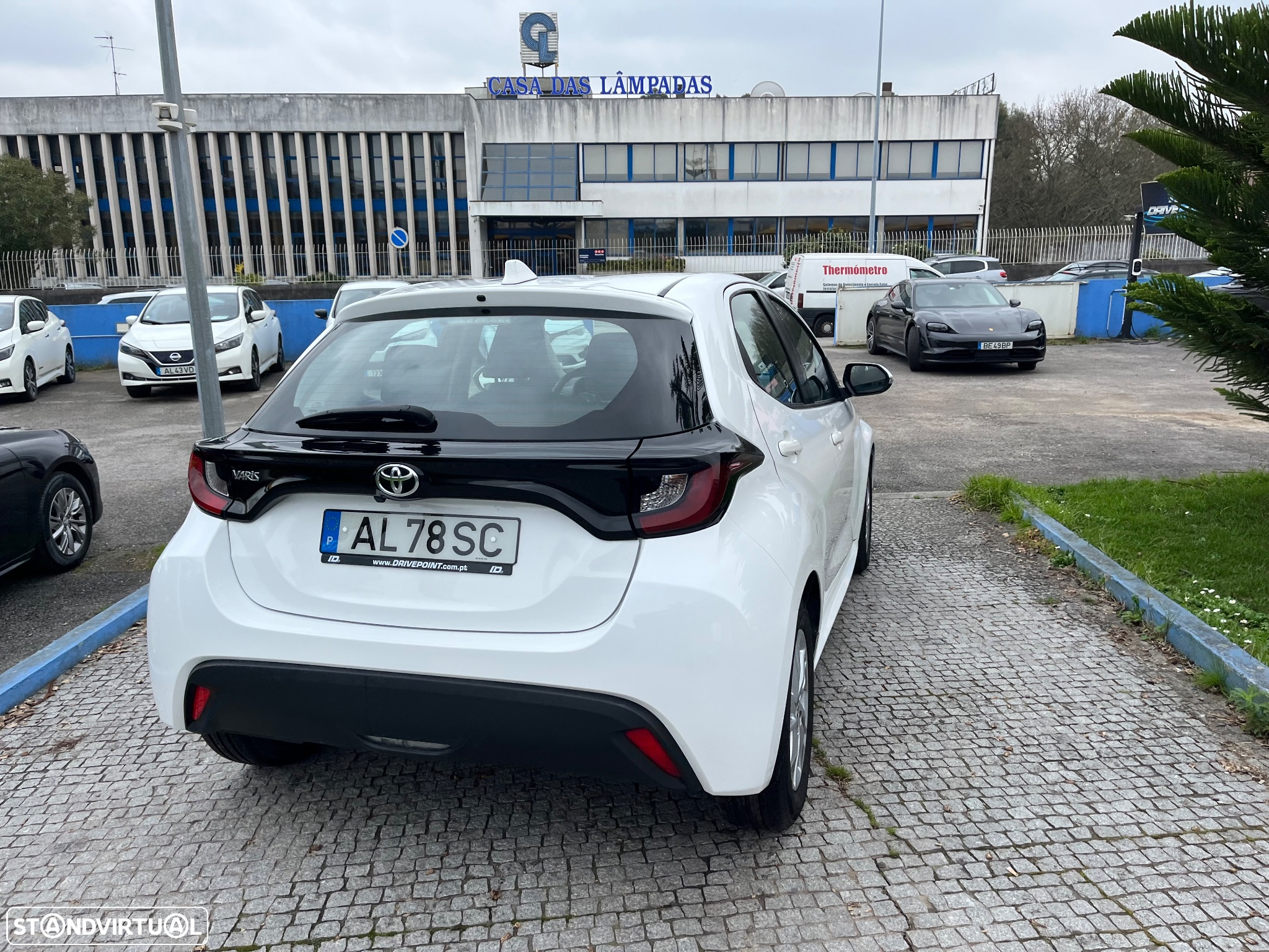 Toyota Yaris 1.0 VVT-i Comfort - 9