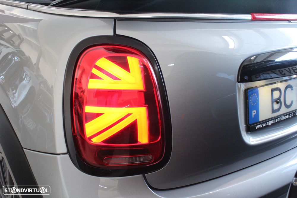 MINI Cabrio Cooper Auto - 11