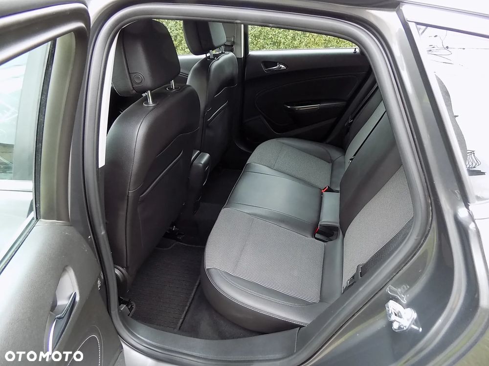 Opel Astra 1.4 Turbo Innovation - 18
