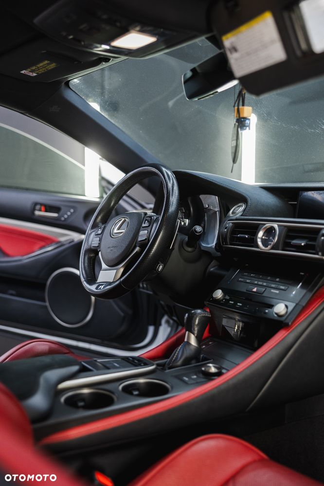 Lexus RC F Prestige - 10