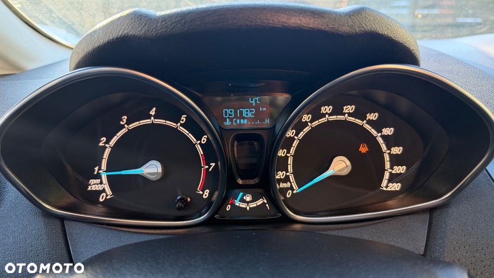 Ford Fiesta 1.0 EcoBoost STart-Stop Titanium - 11