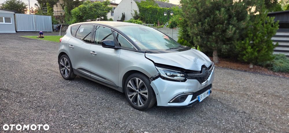 Renault Scenic - 1