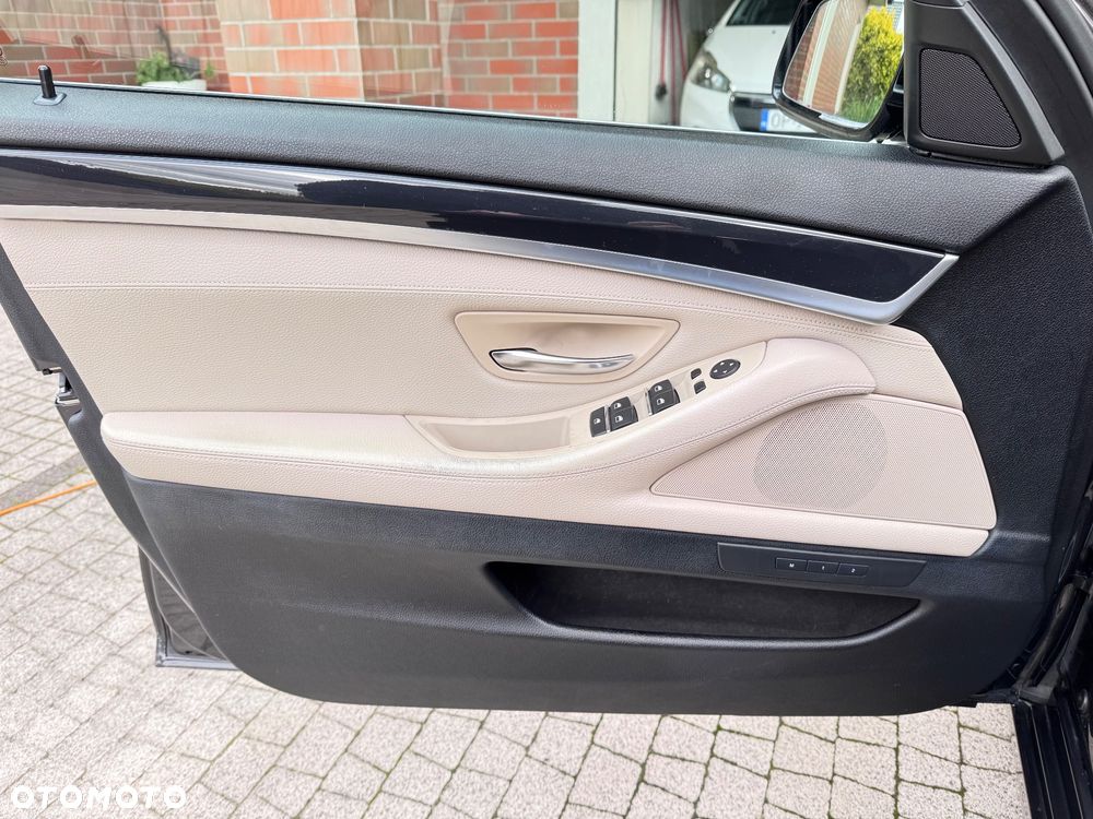 BMW Seria 5 - 31