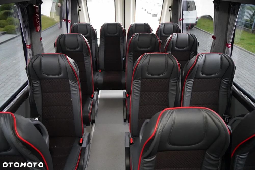 Iveco DAILY / 50C18 / KLIMA / 66tys. km !!! / HI -MATIC / SPROWADZONY - 33