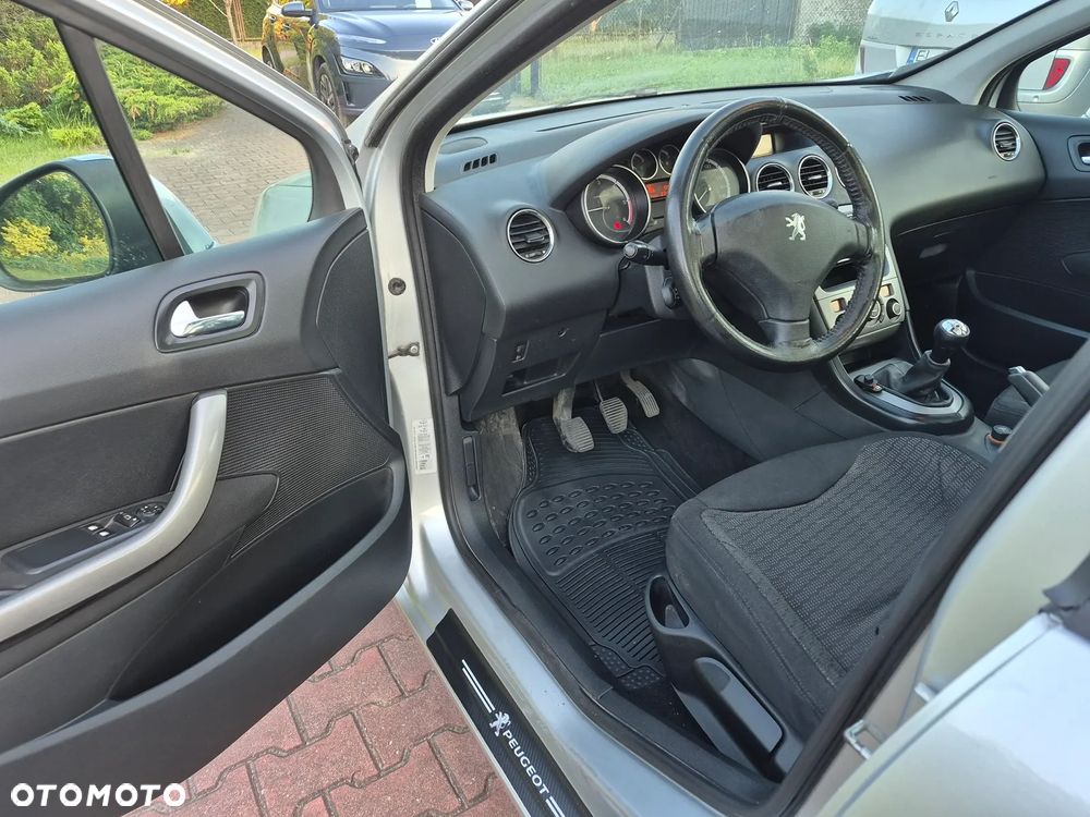 Peugeot 308 1.6 HDi Presence - 14
