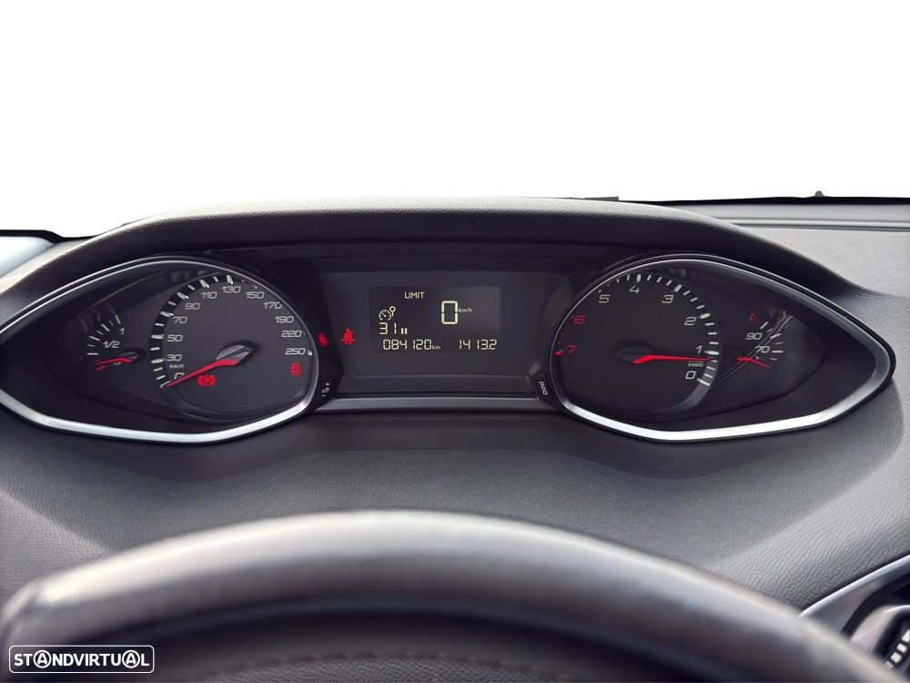 Peugeot 308 PureTech 110 Stop & Start Style - 9