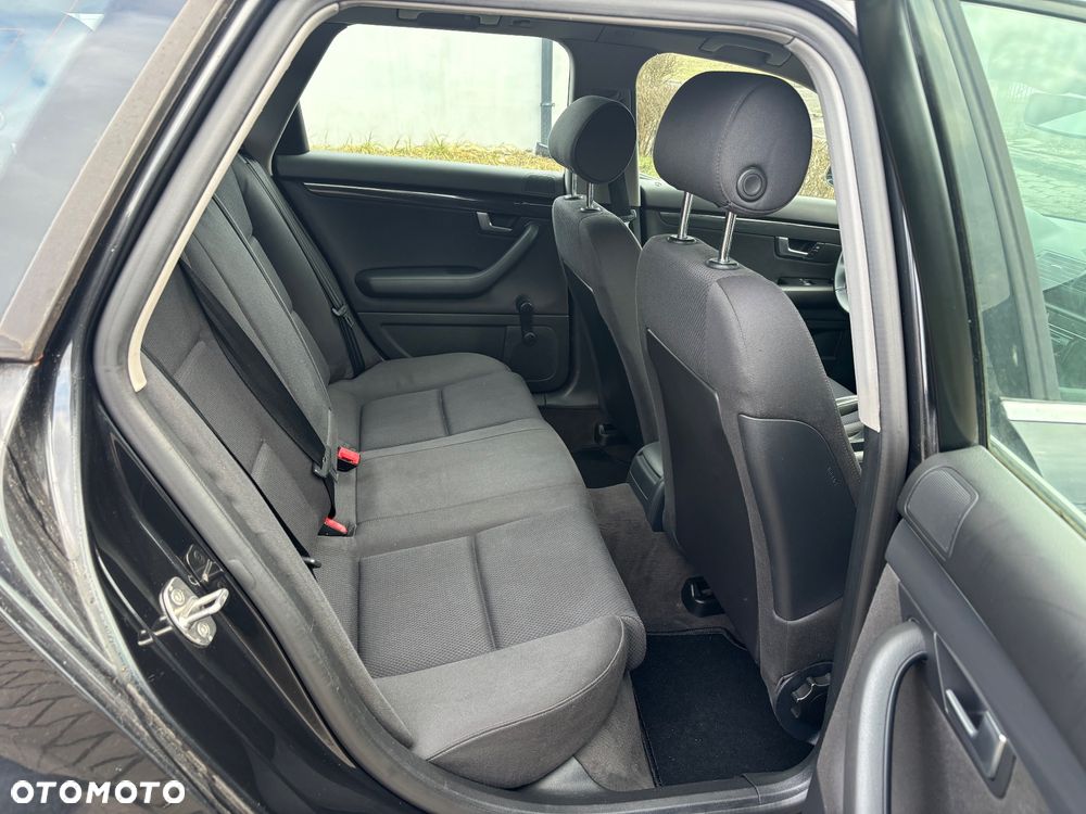 Audi A4 Avant 1.6 - 10