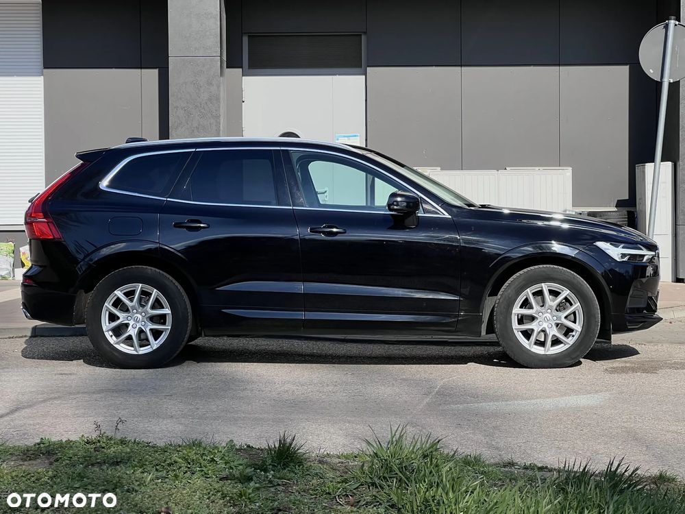 Volvo XC 60 D4 Momentum Pro - 8
