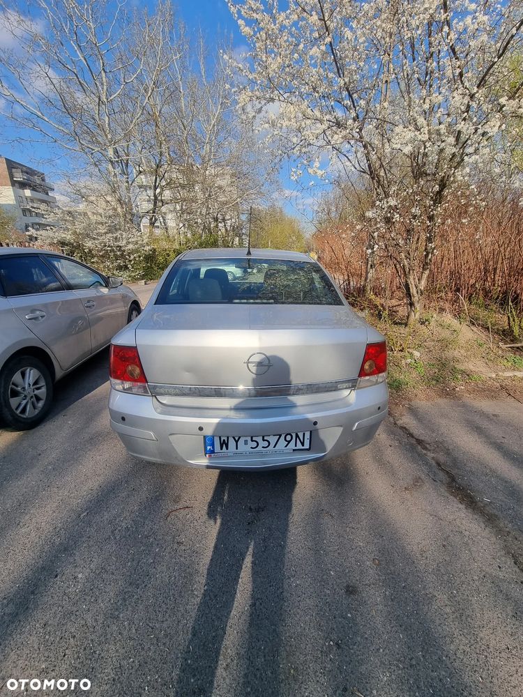 Opel Astra 1.3 CDTI - 3