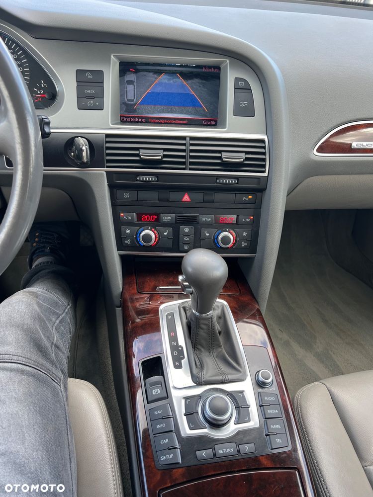 Audi A6 Avant 3.0 TDI DPF quattro tiptronic - 11