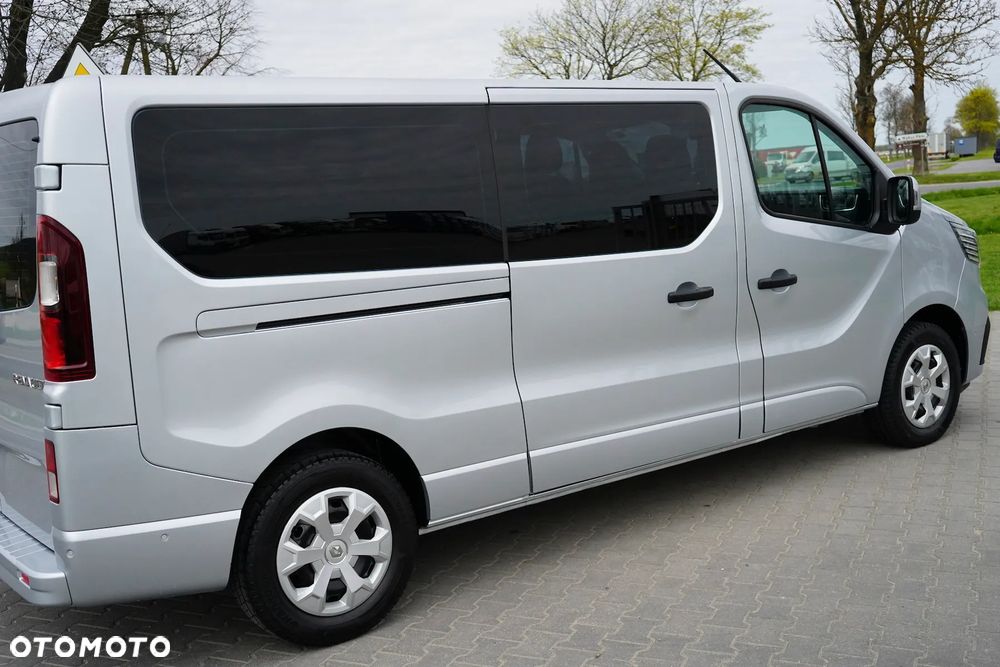 Renault Trafic 2.0 dCi - 37