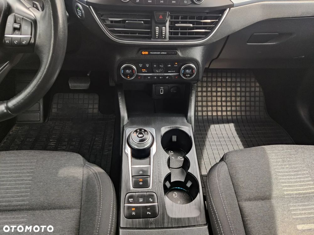 Ford Focus 1.5 EcoBoost Active - 12
