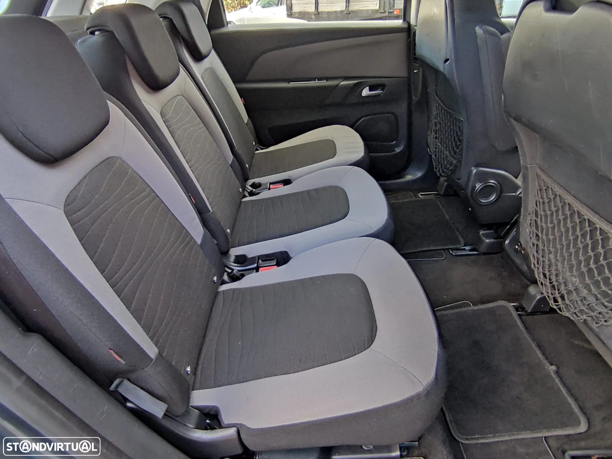 Citroën C4 Picasso 1.6 e-HDi Exclusive - 28
