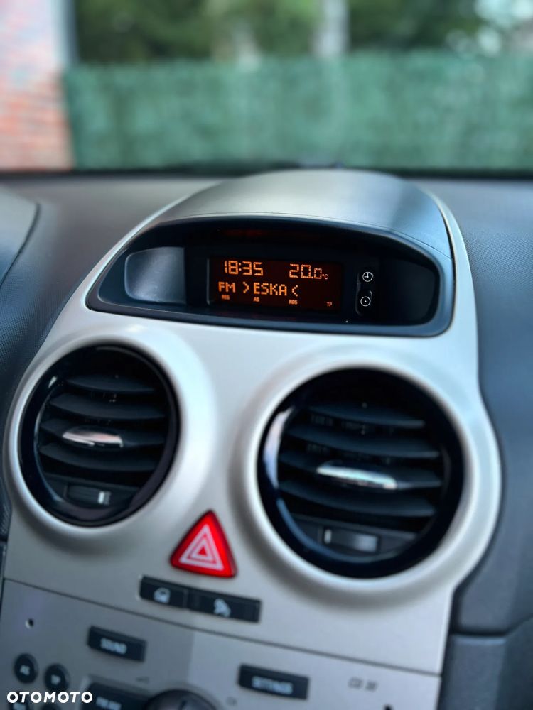 Opel Corsa - 20