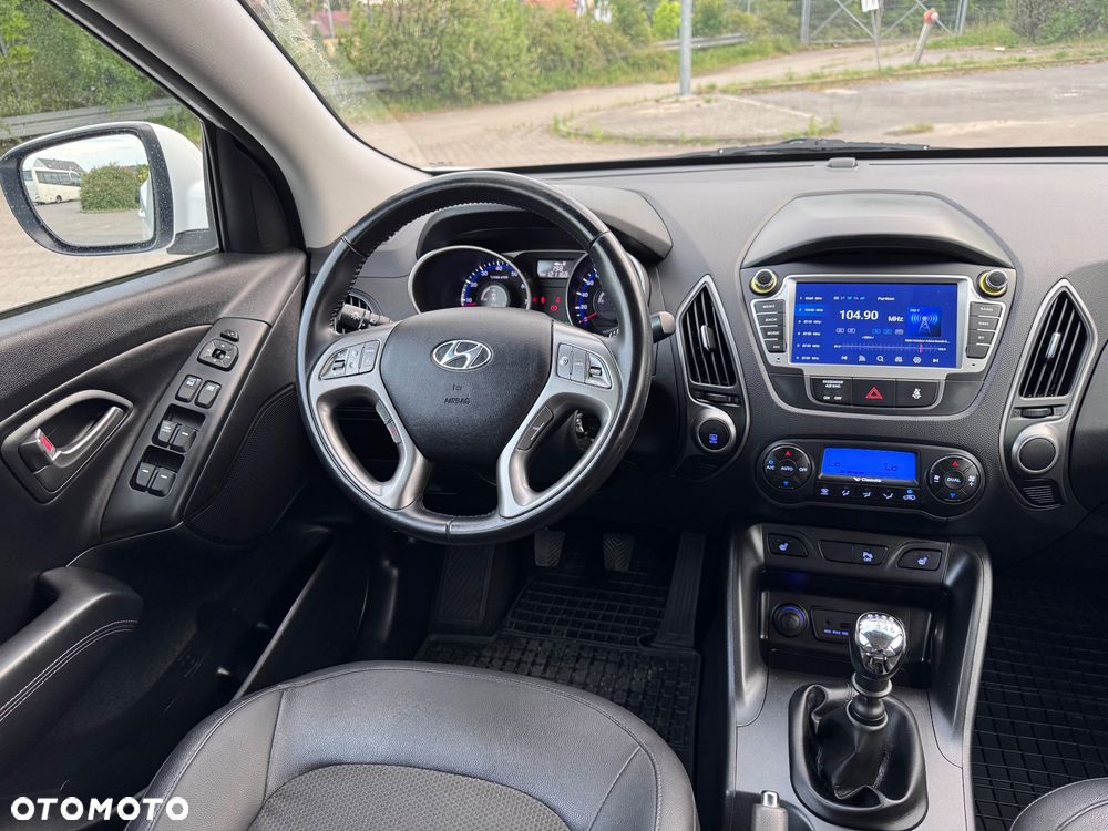 Hyundai ix35 - 24
