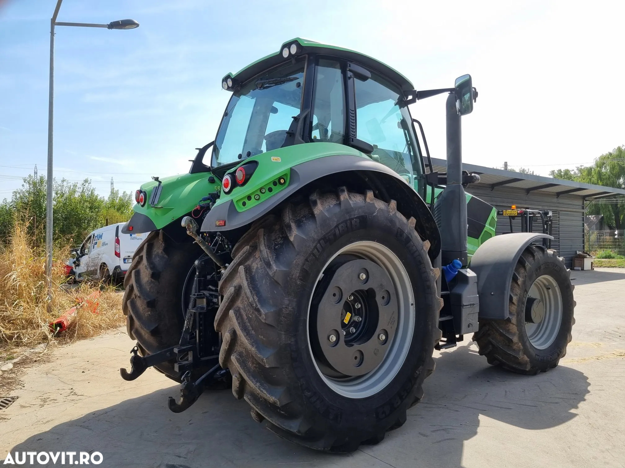 Deutz-Fahr 6215 - 6