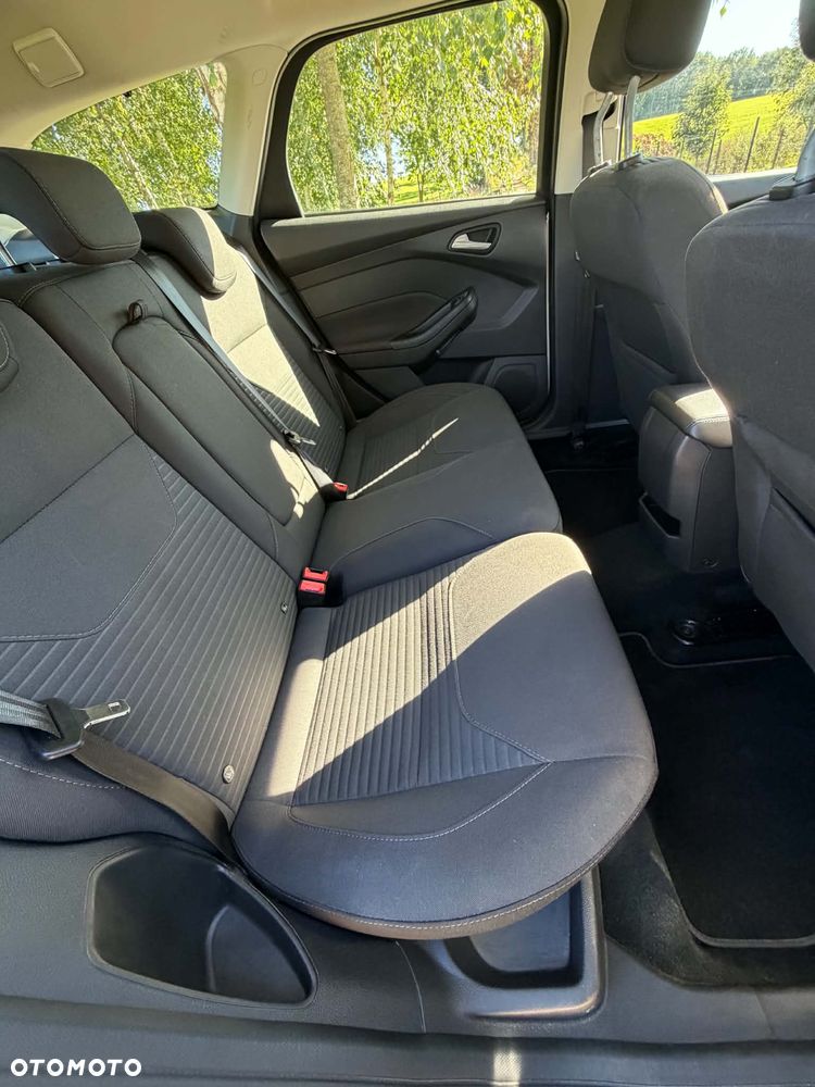 Ford Focus 1.5 TDCi Titanium PowerShift - 8