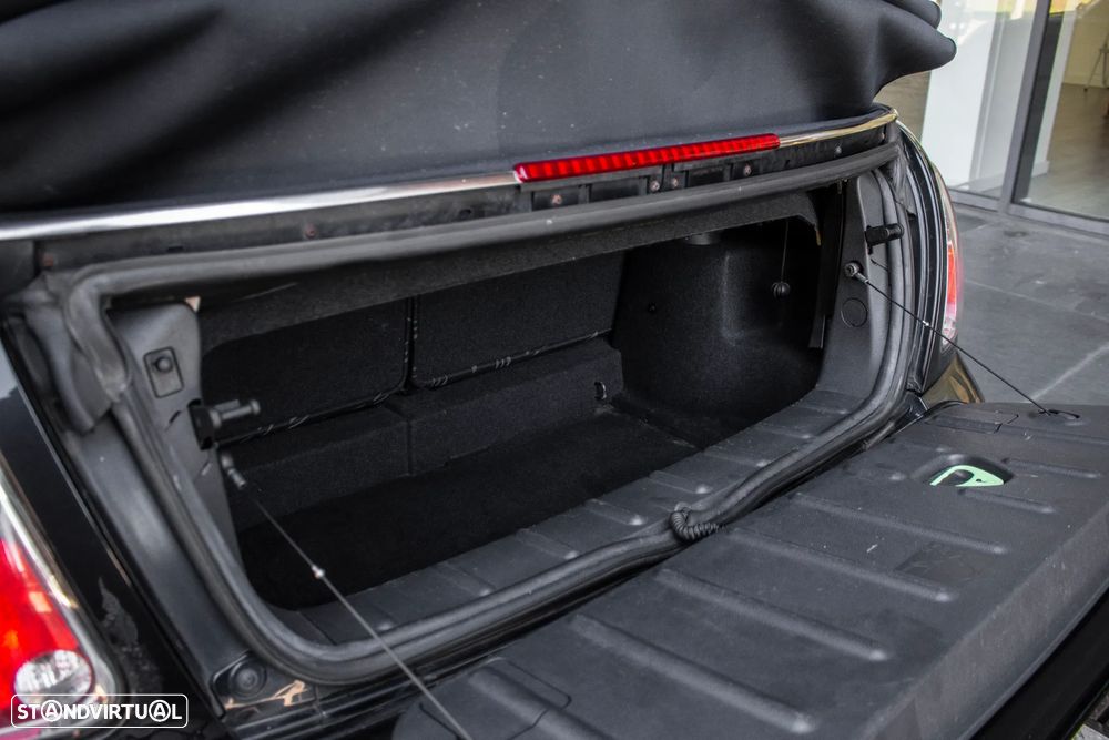 MINI Cabrio Cooper - 29