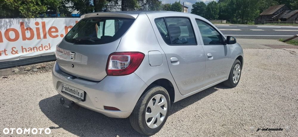 Dacia Sandero - 5