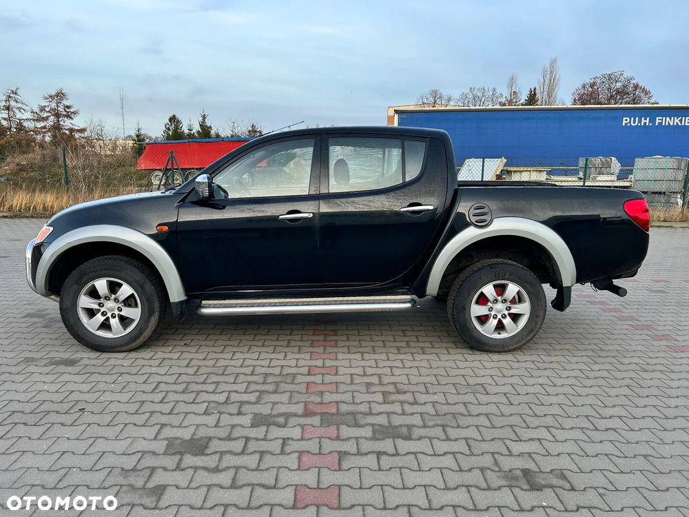 Mitsubishi L200 2.5 DID Special Edition Sport - 1