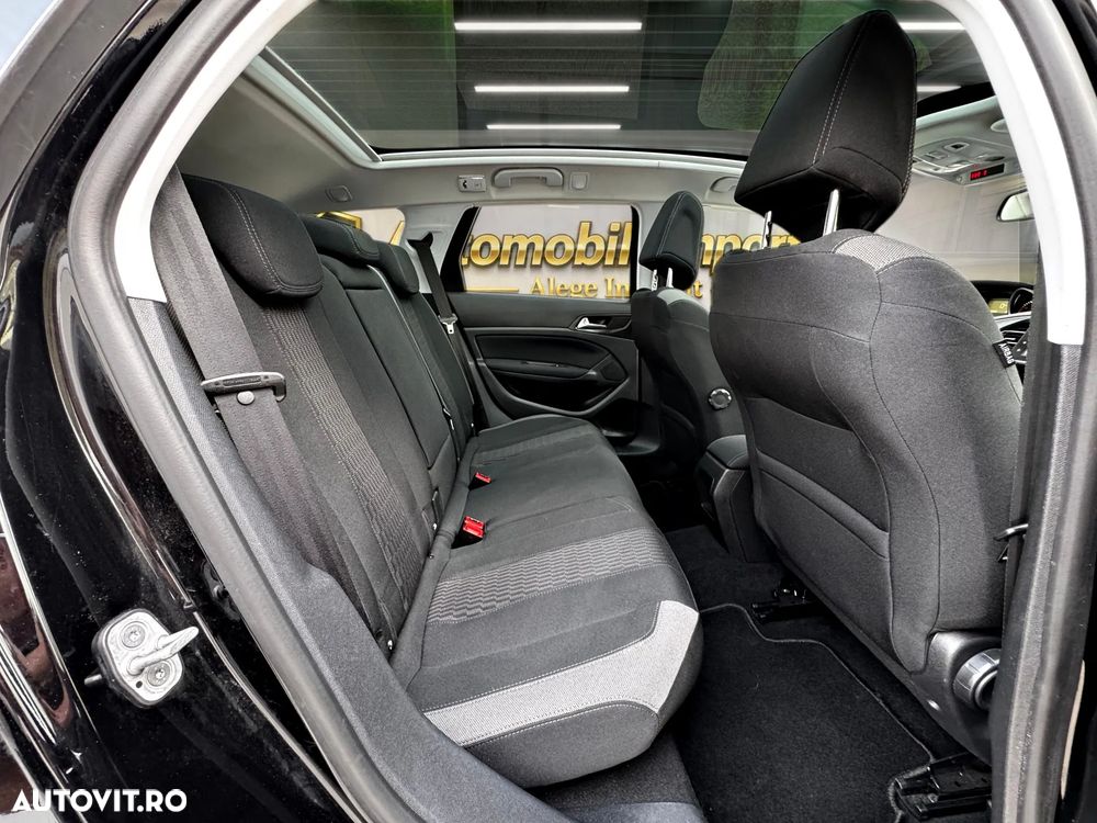 Peugeot 308 PureTech 110 Stop & Start Style - 8