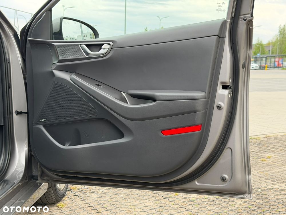 Hyundai IONIQ Hybrid Premium - 20