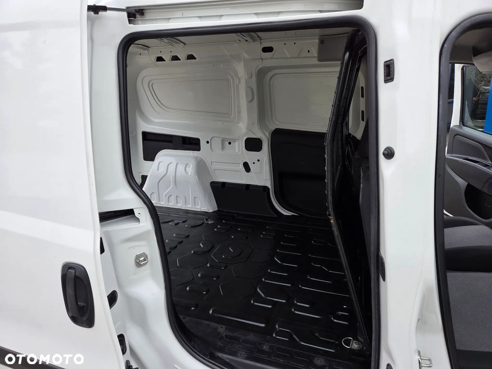 Fiat Doblo Kombi Active - 22