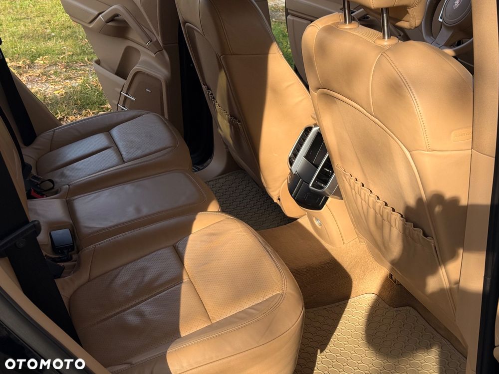 Porsche Cayenne S Tiptronic S - 13