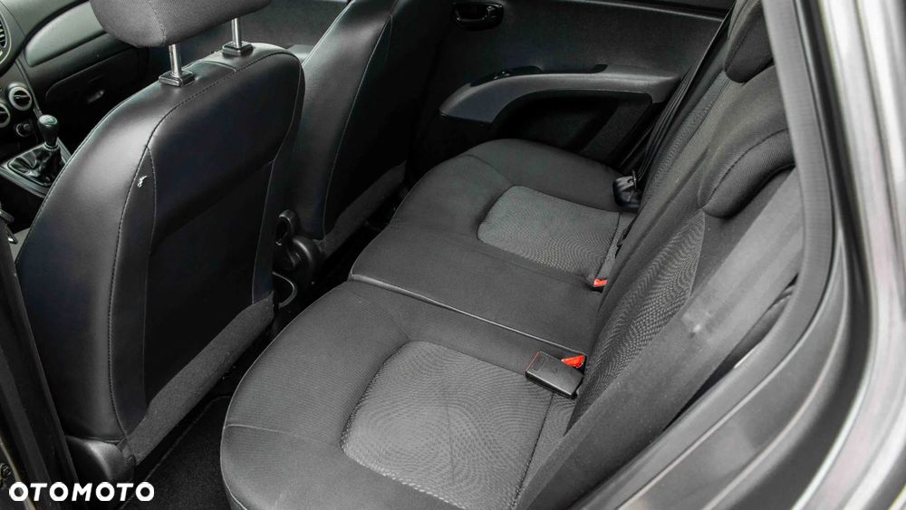 Hyundai i10 1.1 Comfort - 18