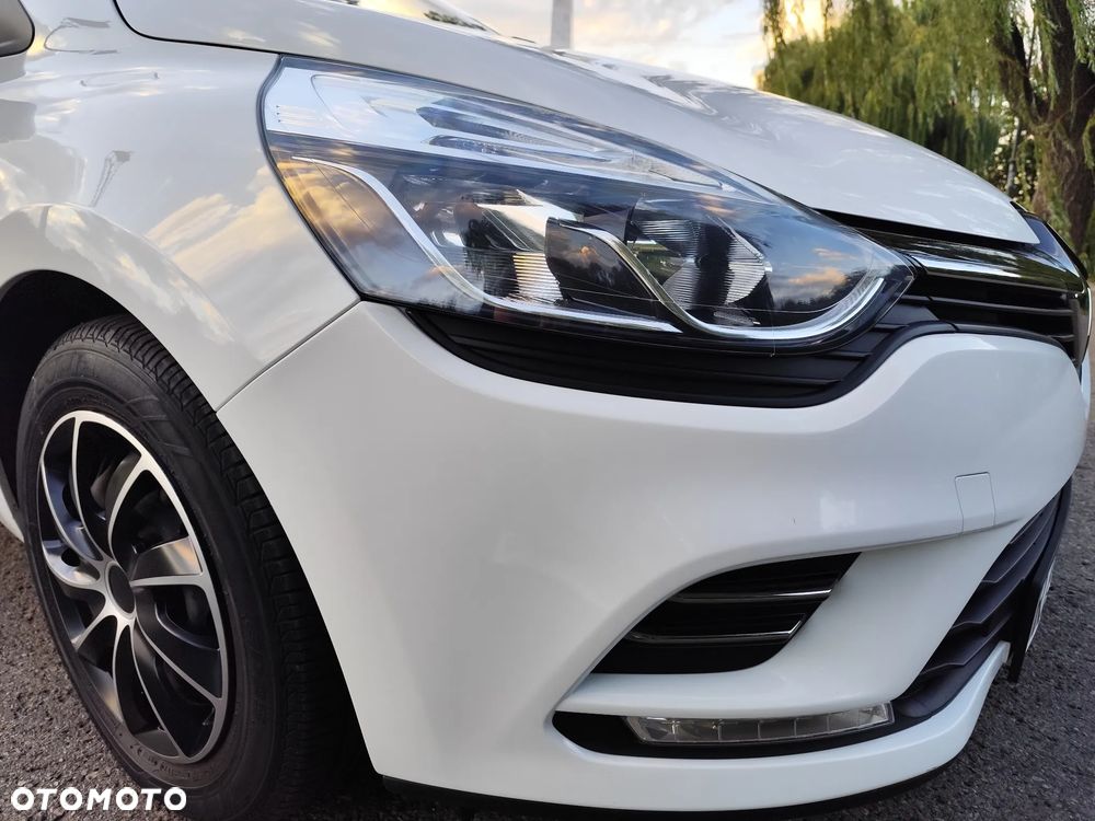 Renault Clio - 9
