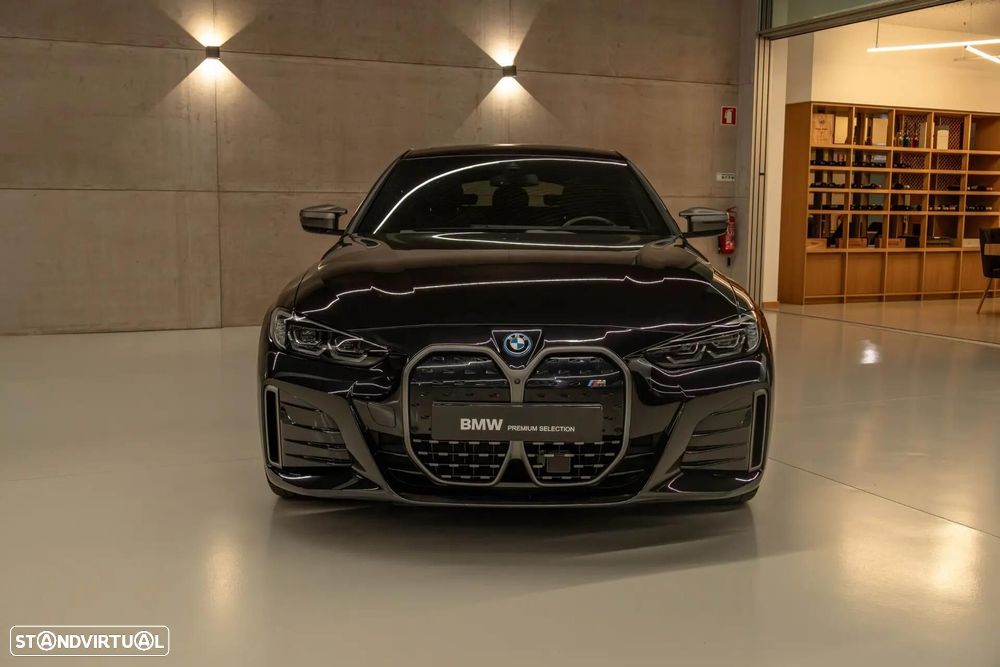 BMW i4 M50 Gran Coupe - 4