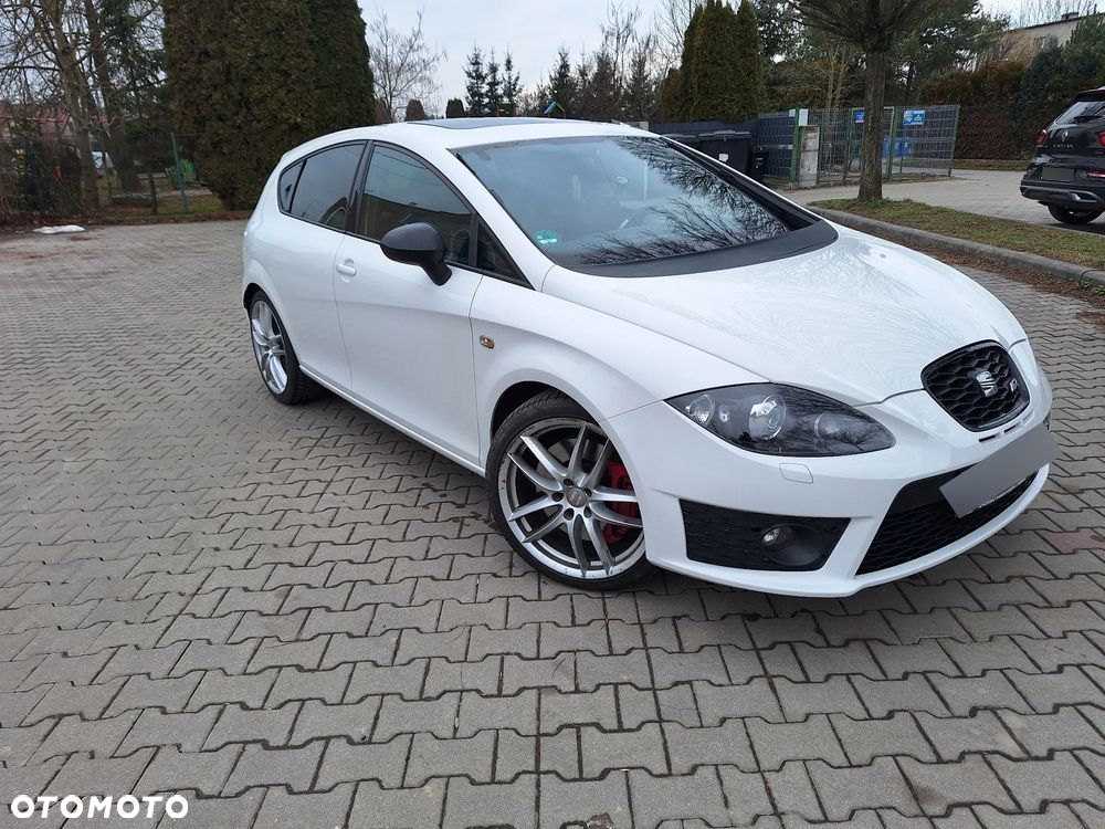 Seat Leon 2.0 T FSI Cupra R - 2