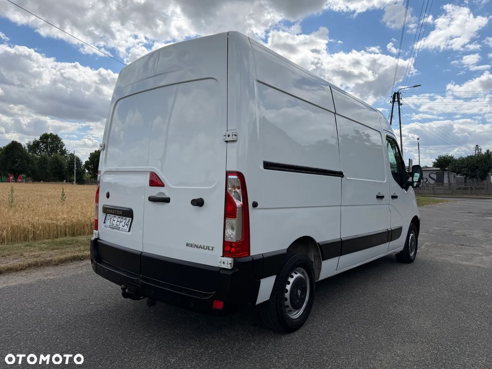 Renault Master * 2.3 / 125KM * L2H2 * Średni / Podwyższany * Furgon / Blaszak * - 15