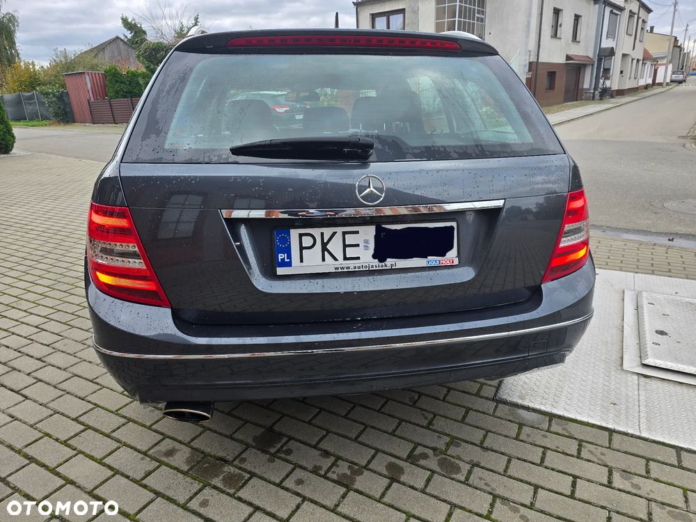 Mercedes-Benz Klasa C 180 T Kompressor Automatik BlueEFFICIENCY Avantgarde - 6
