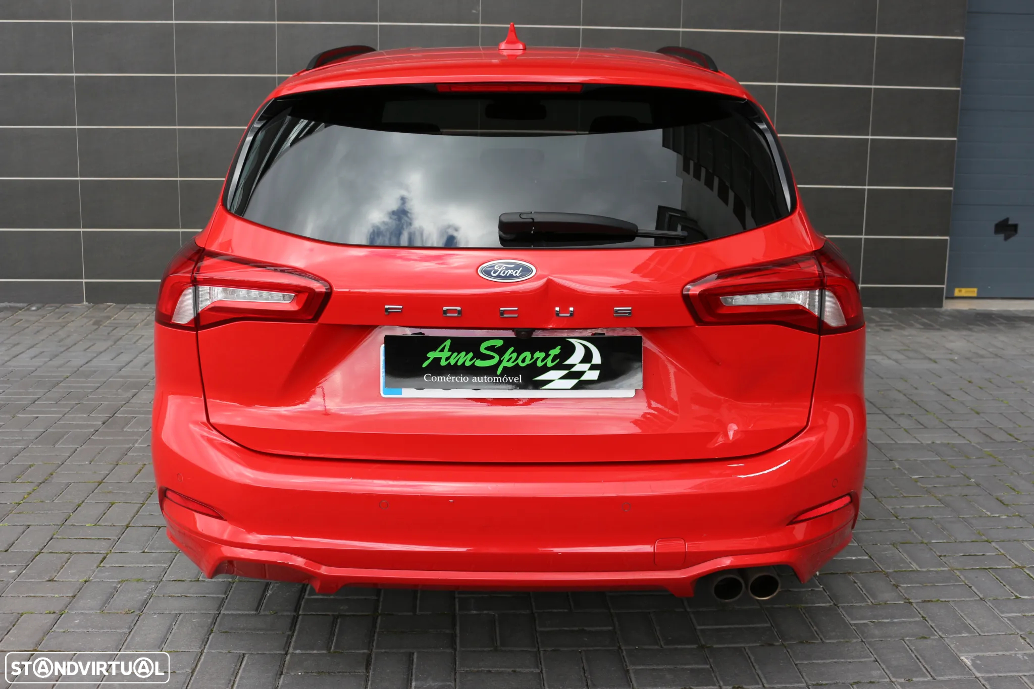 Ford Focus SW 1.0 EcoBoost S&S ST-LINE - 43
