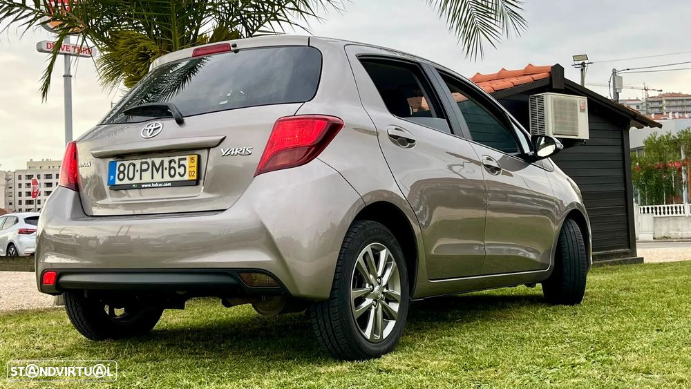 Toyota Yaris 1.0 VVT-i Comfort+P.Style - 6