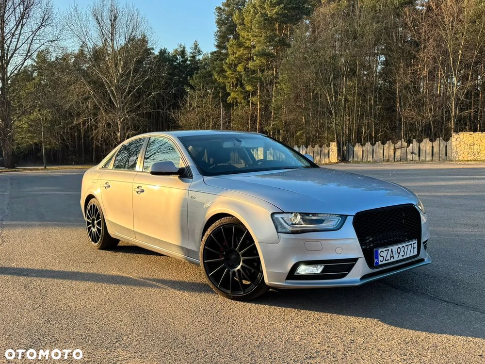 Audi A4 Limousine - 10