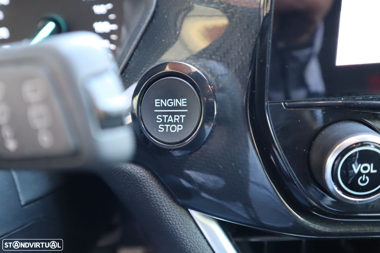 Ford Fiesta 1.0 EcoBoost ST-Line - 24