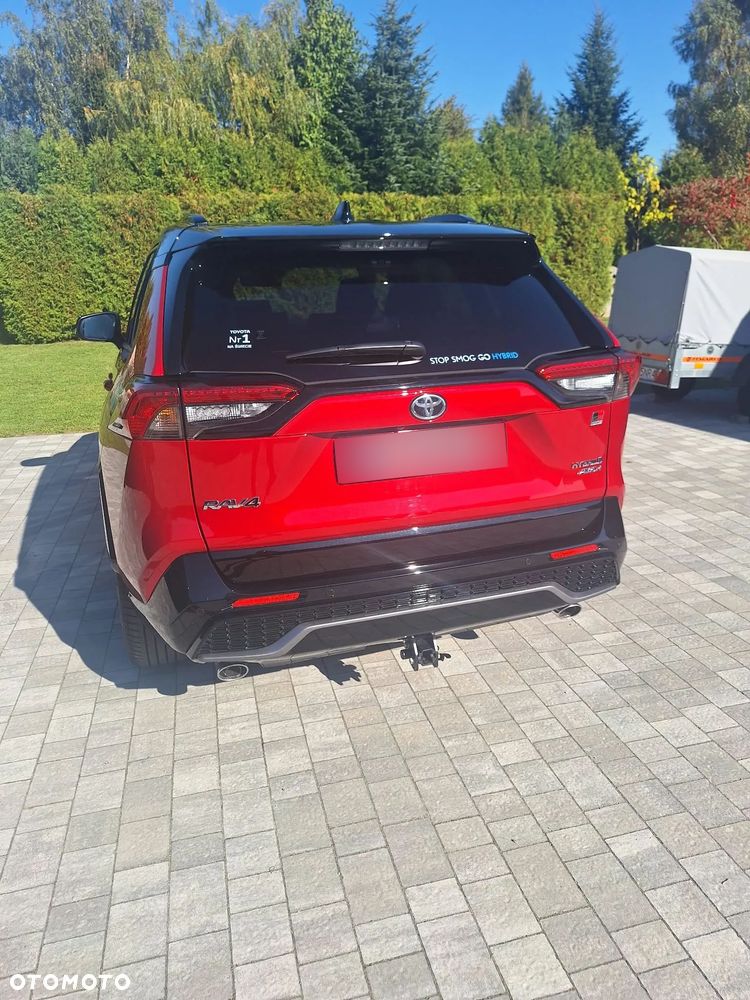 Toyota RAV4 - 6