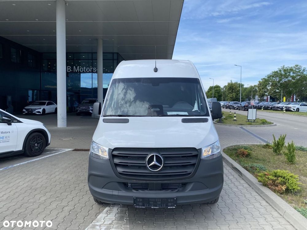 Mercedes-Benz Sprinter - 3