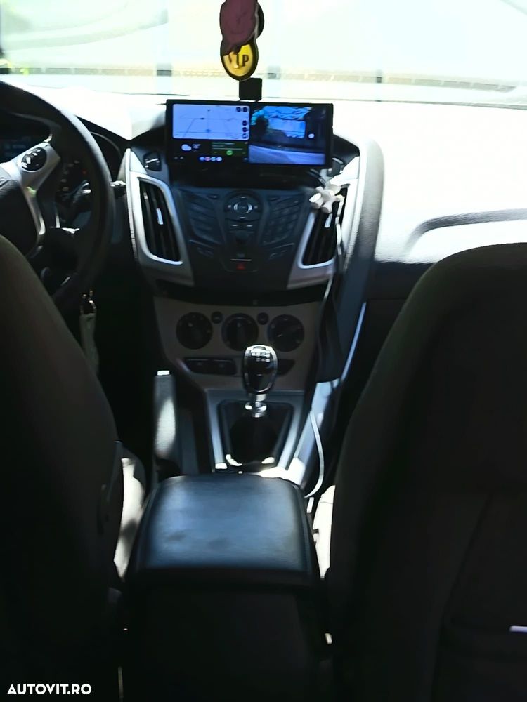 Ford Focus - 5