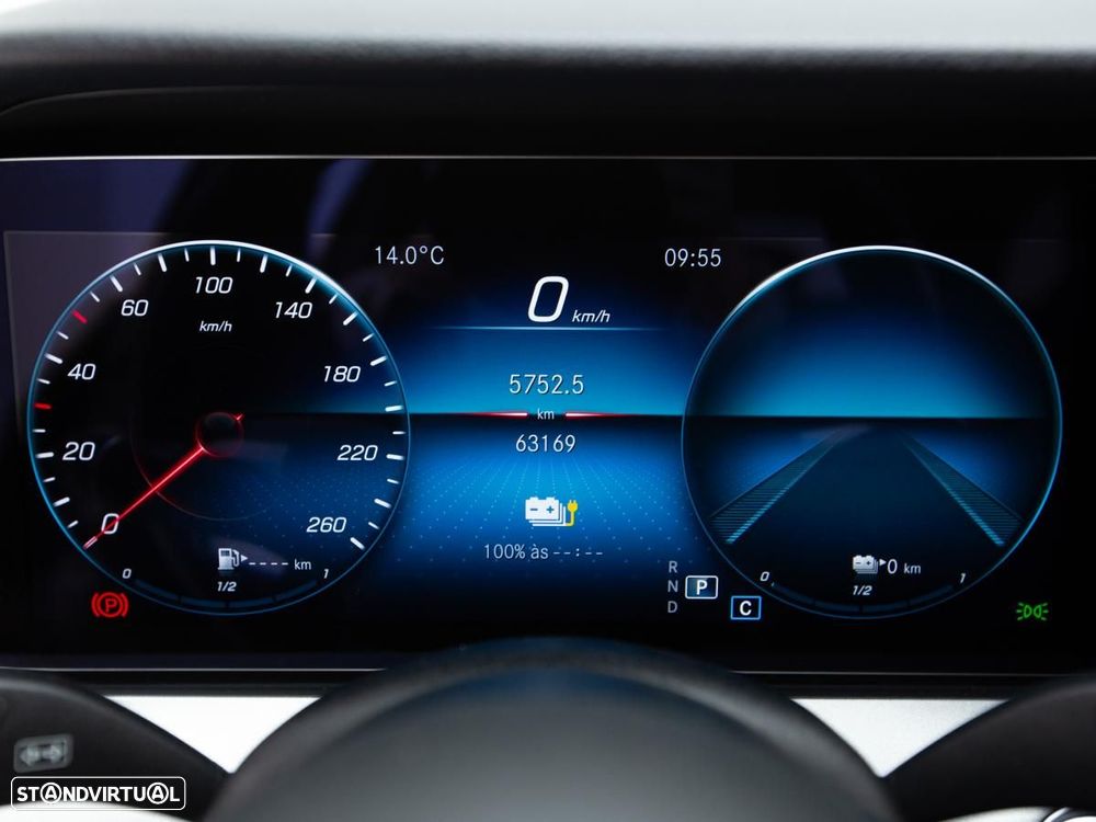 Mercedes-Benz E 300 de 9G-TRONIC Exclusive - 26