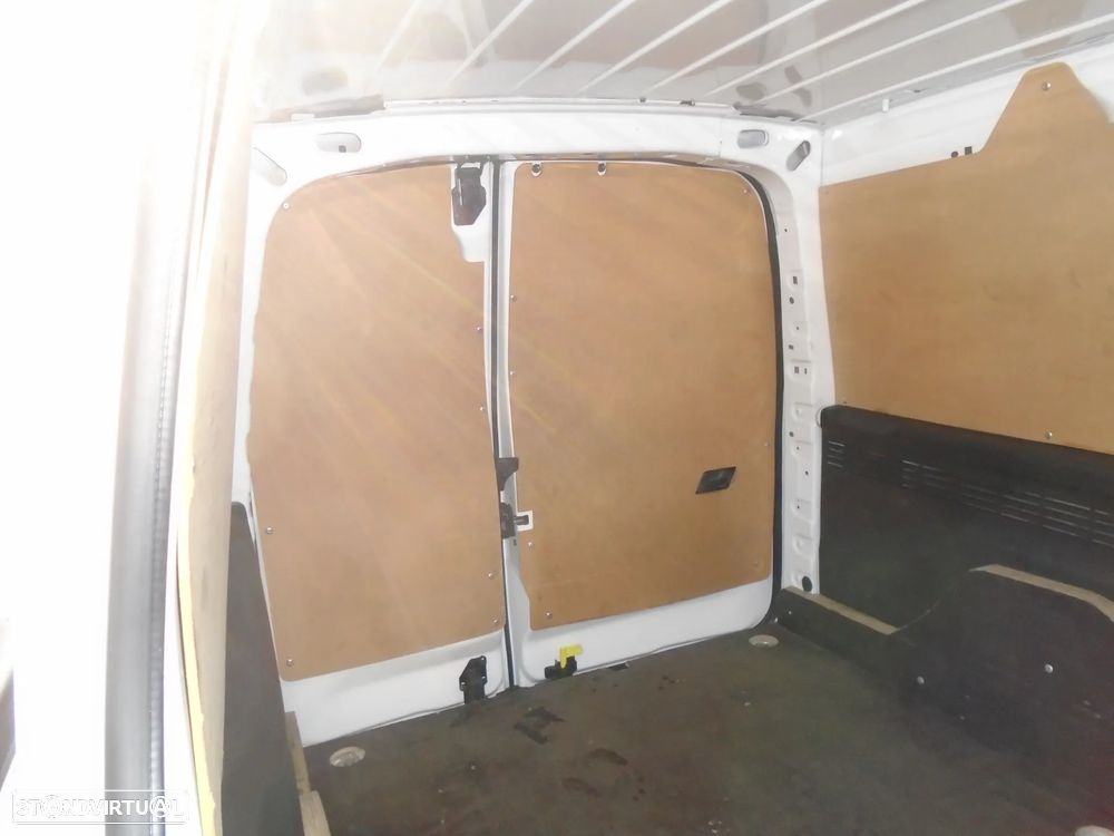 Peugeot PARTNER  LONGA-3 LUGARES 102 CV-NACIONAL-IVA DEDUTIVEL - 17