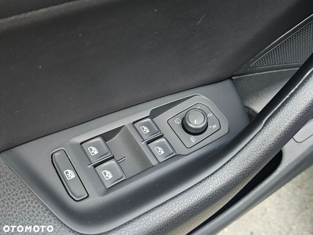 Volkswagen Arteon 2.0 TDI SCR DSG Elegance - 10