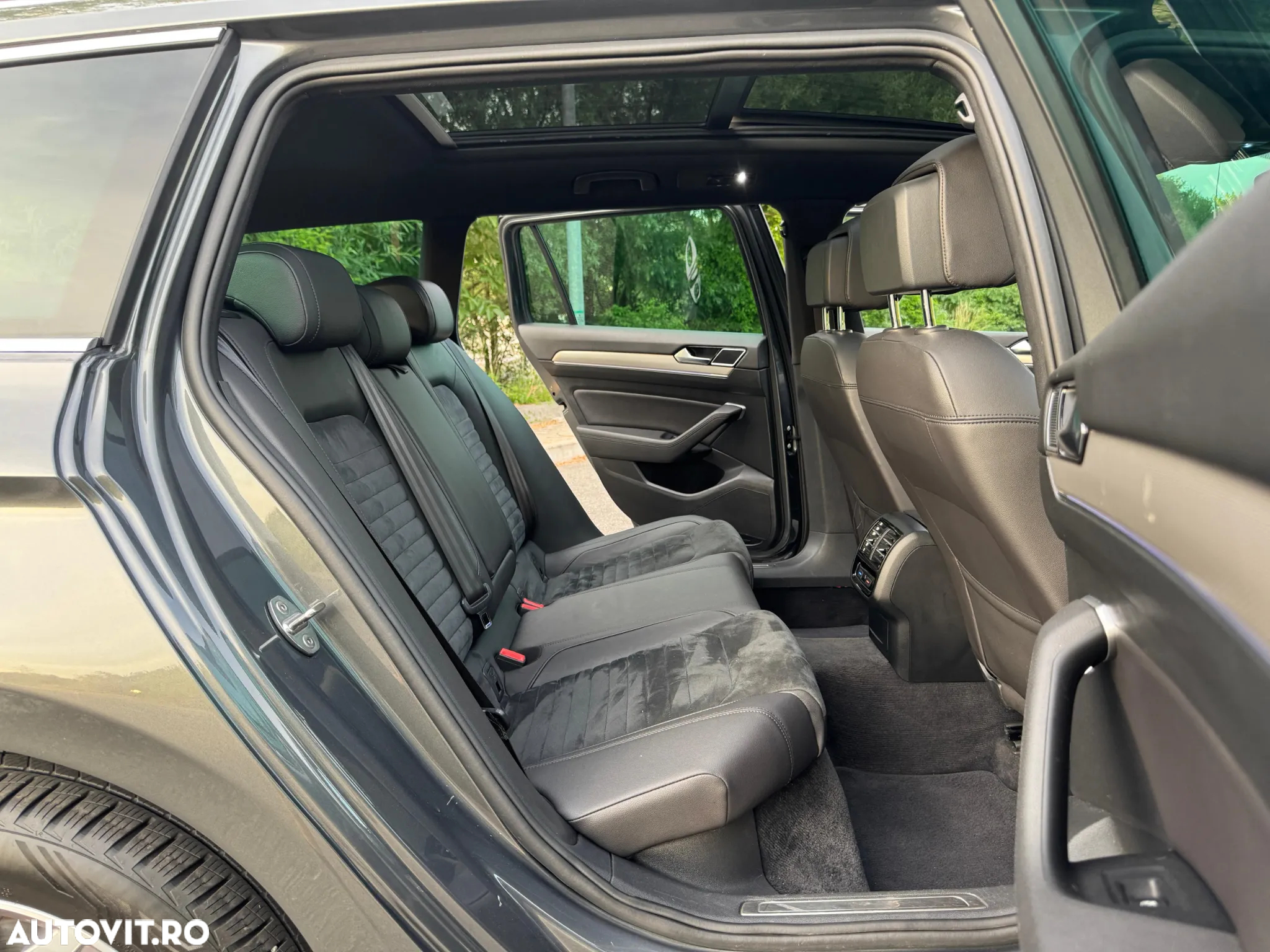 Volkswagen Passat Variant 1.4 TSI Plug-In-Hybrid DSG GTE - 37