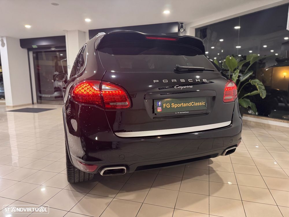 Porsche Cayenne - 7