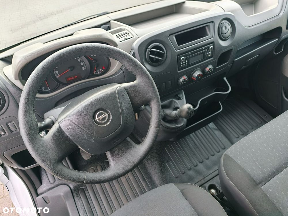 Opel Movano - 27