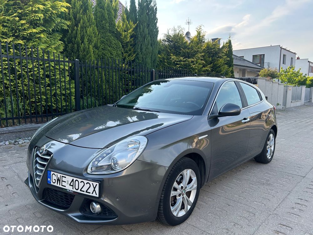 Alfa Romeo Giulietta 1.6 JTDM 16V Turismo - 1